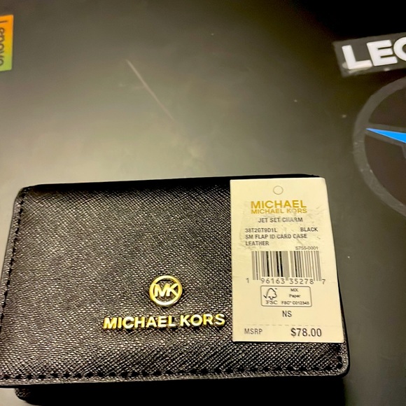 Michael Kors NWT ID card case Leather - Picture 3 of 5
